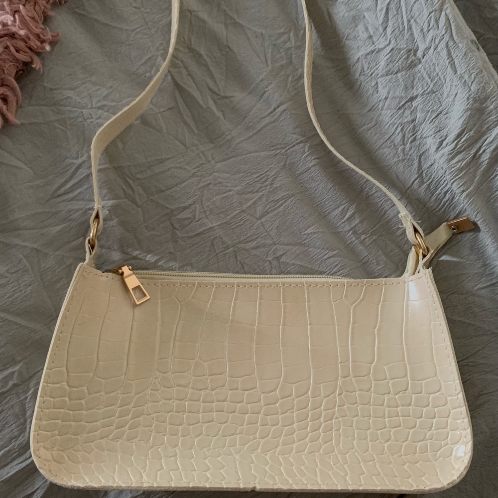 Croc embossed shoulder bag